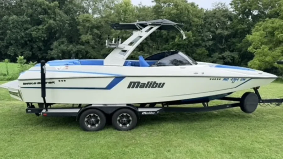 2018-malibu-wakesetter-24-mxz-144460-image24.webp