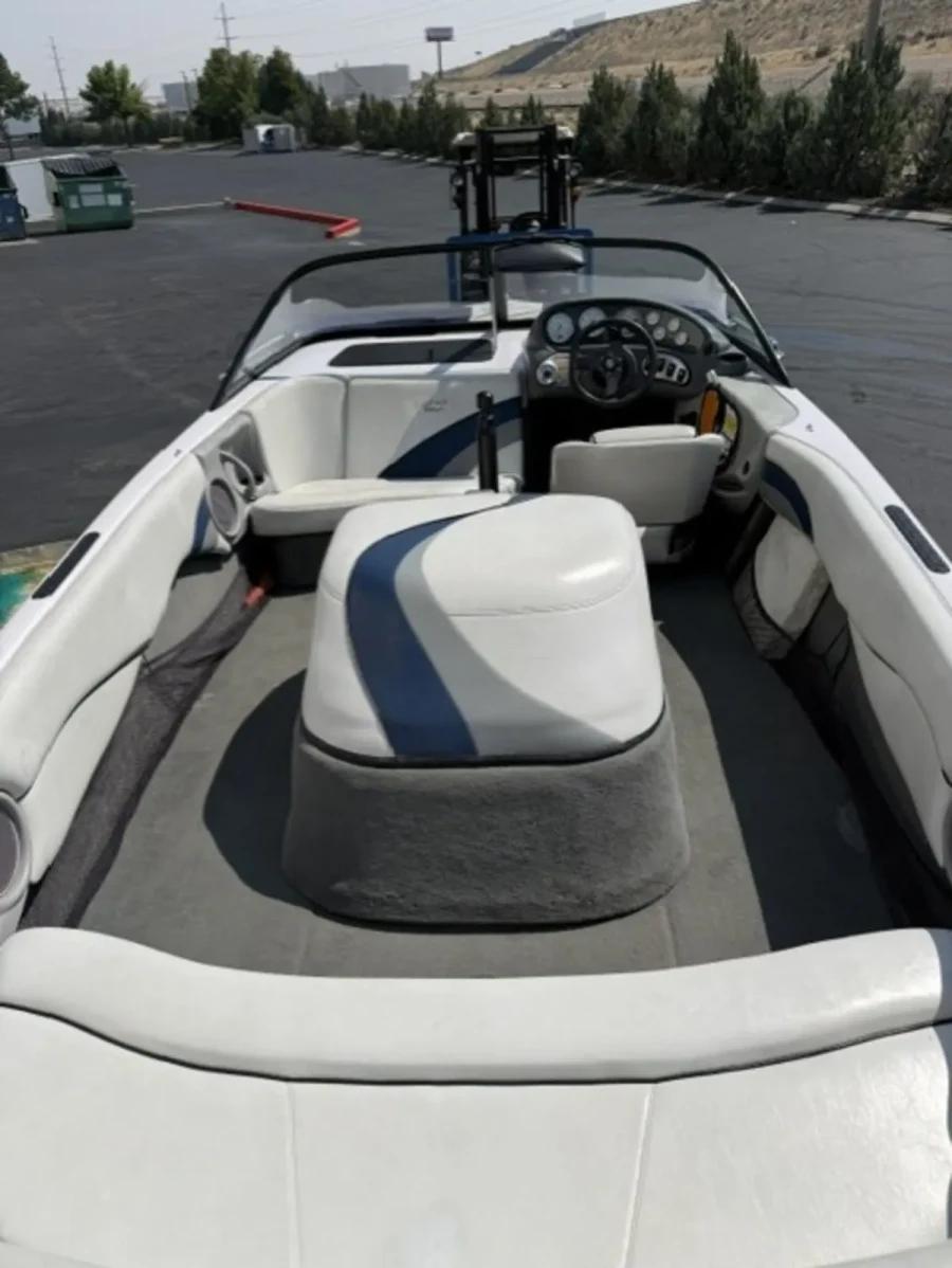 2003-nautique-ski-nautique-196-144469-image10.webp