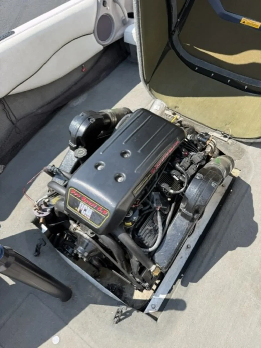 2003-nautique-ski-nautique-196-144469-image17.webp
