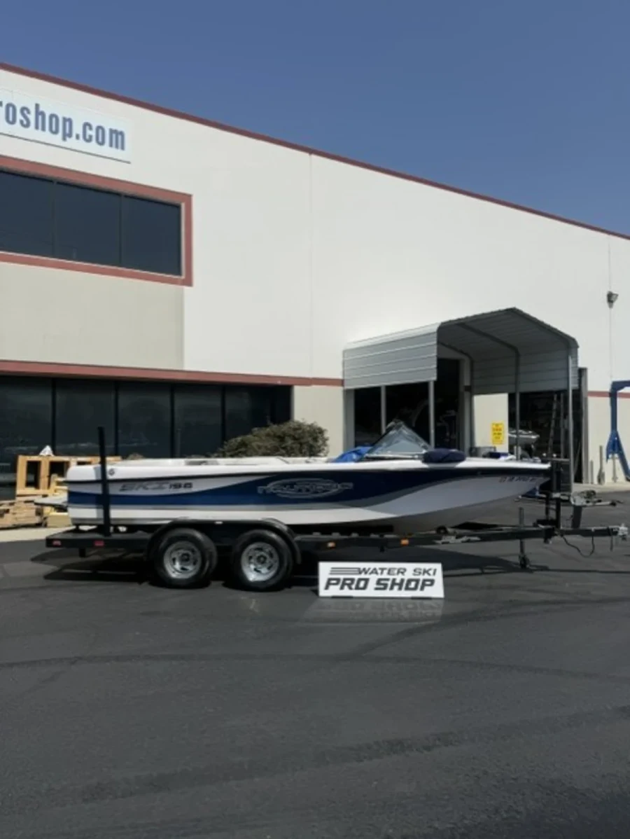 2003-nautique-ski-nautique-196-144469-image19.webp
