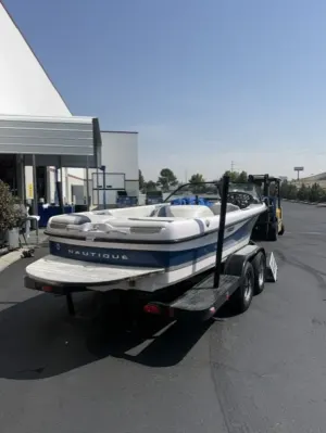 2003-nautique-ski-nautique-196-144469-image3.webp