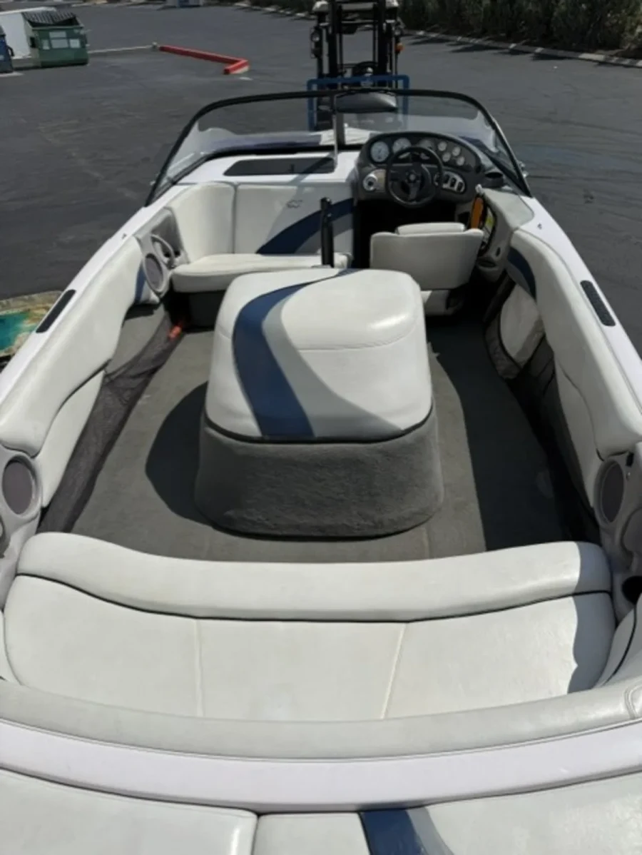 2003-nautique-ski-nautique-196-144469-image7.webp