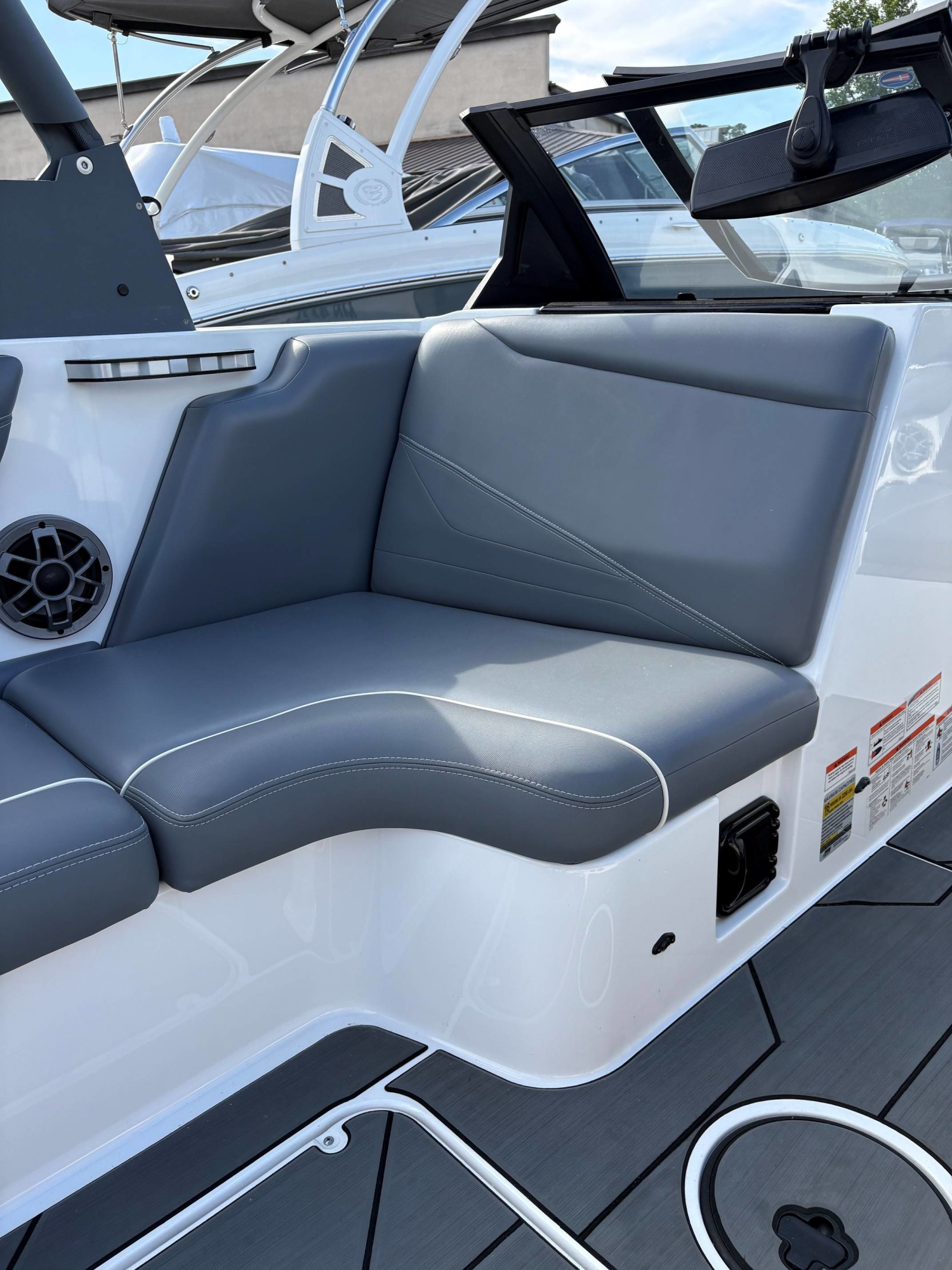 2020 Axis T23