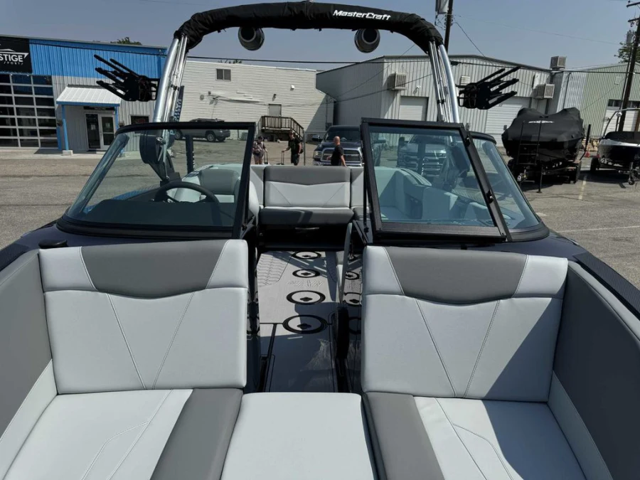 2025-mastercraft-nxt22-144507-image12
