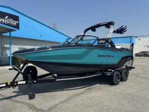 2025-mastercraft-nxt22-144507-image2