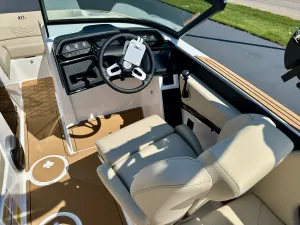 2027-mastercraft-nxt20-144508-image14