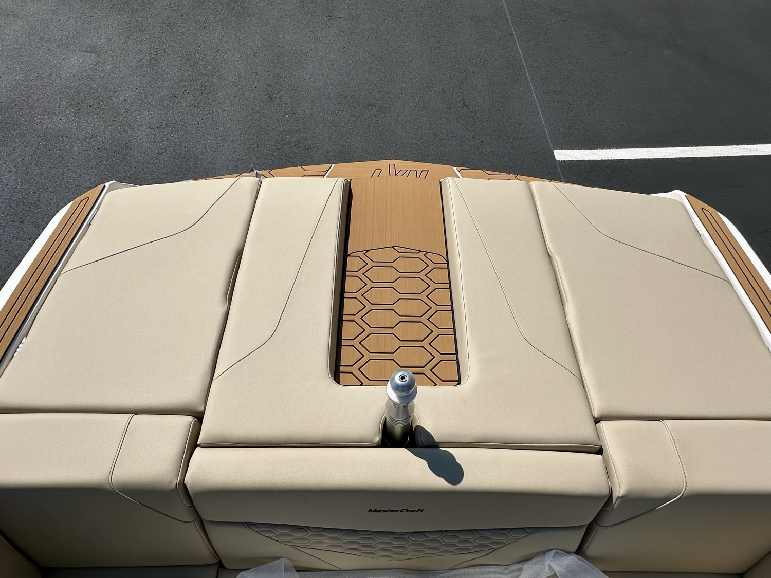 2027 MasterCraft NXT20