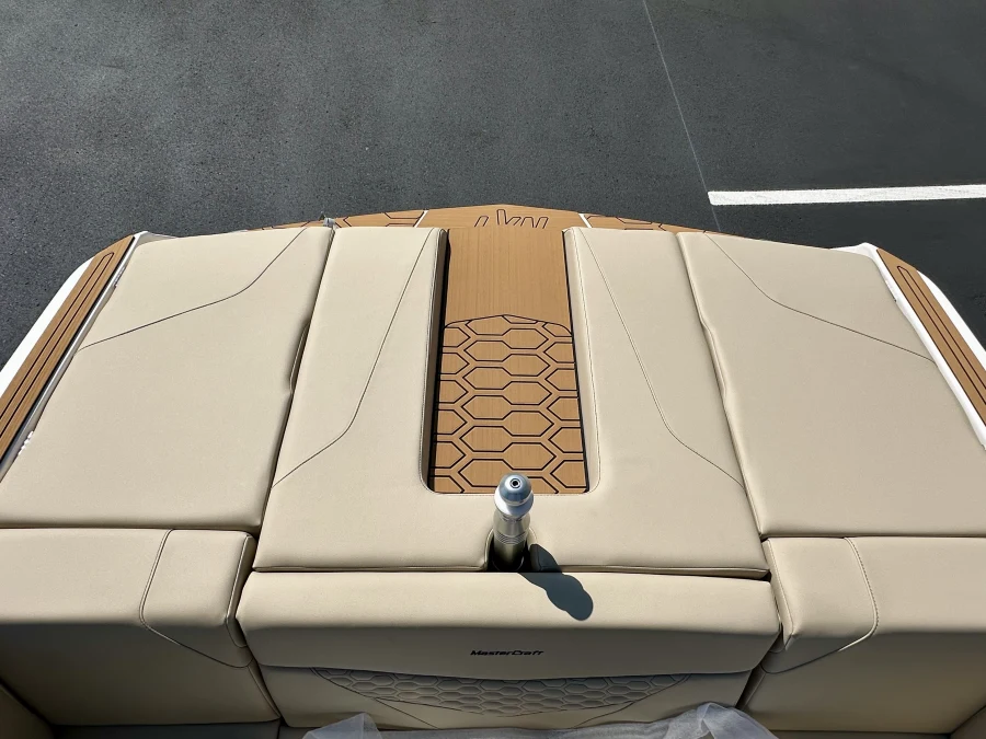 2027-mastercraft-nxt20-144508-image18