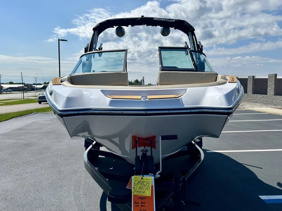 2027-mastercraft-nxt20-144508-image3