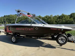 2006-mastercraft-x2-144512-image1