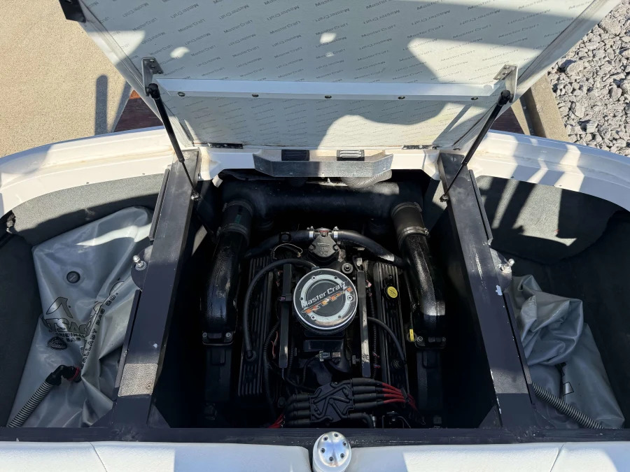 2006-mastercraft-x2-144512-image21