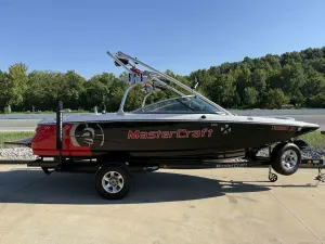 2006-mastercraft-x2-144512-image2