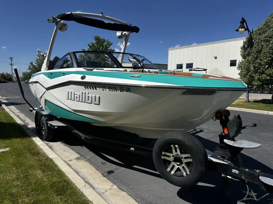 2023-malibu-wakesetter-25-lsv-144531-image5.webp