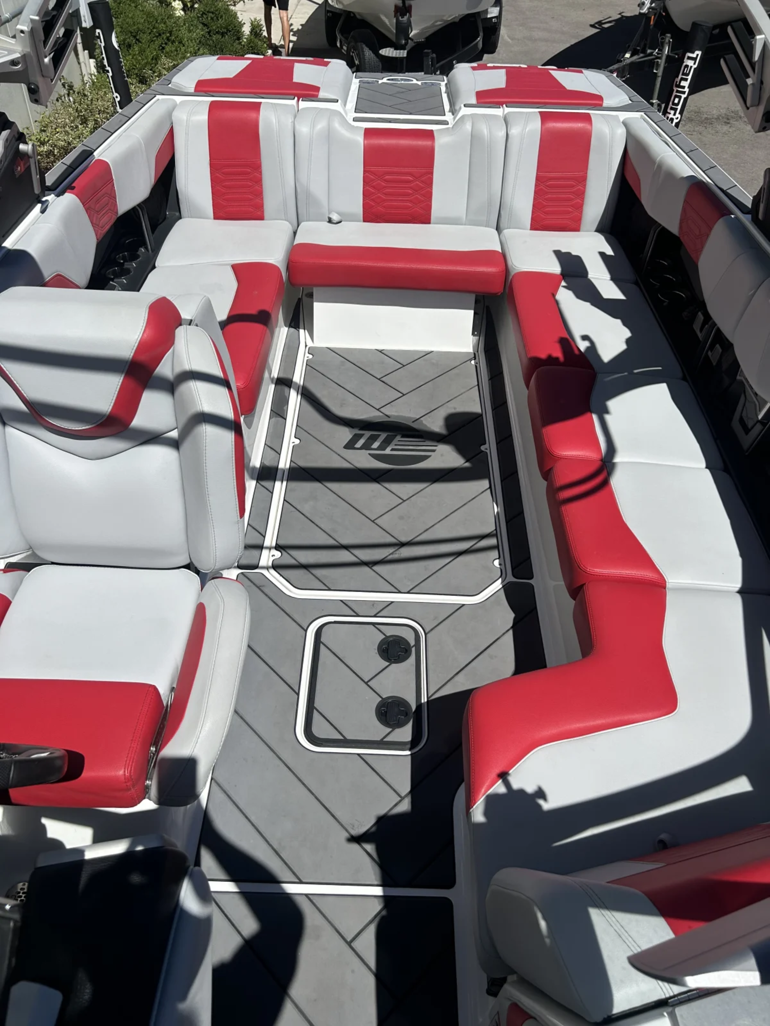 2023 Malibu 25' lsv  supercharged and loaded