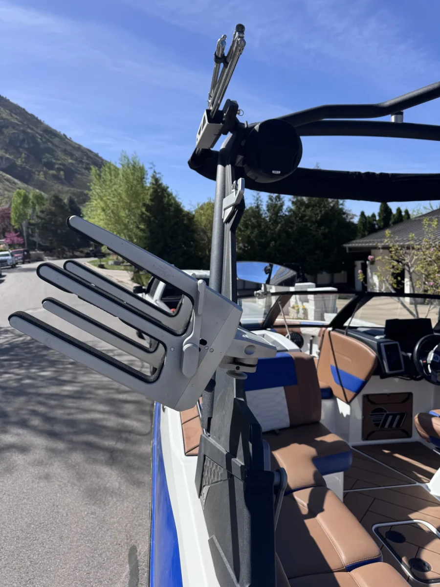 2023-malibu-wakesetter-25-lsv-144536-image6.webp