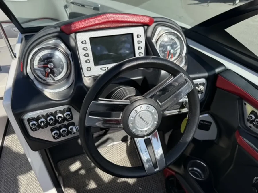 2015-supra-sc-144538-image15.webp