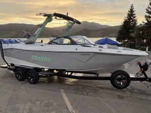 2026-malibu-wakesetter-23-lsv-144539-image0.webp