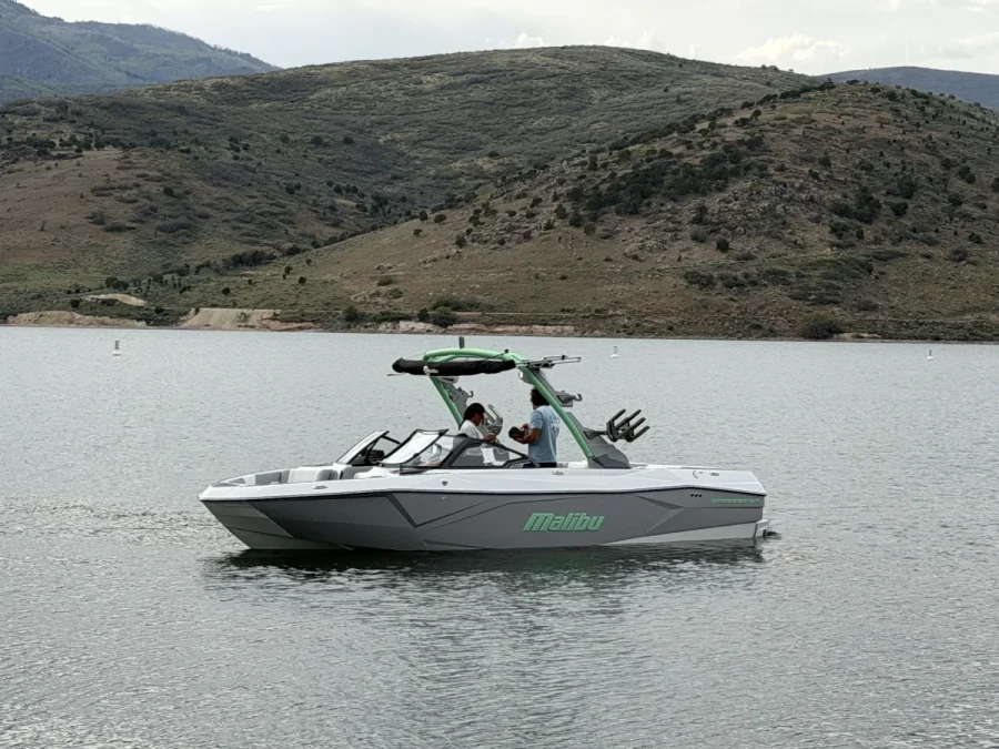 2026-malibu-wakesetter-23-lsv-144539-image3.webp
