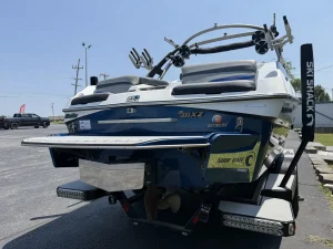 2017-malibu-wakesetter-22-mxz-144543-image6.webp