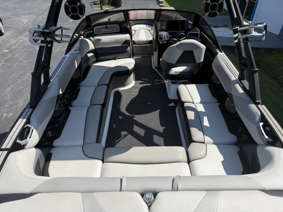 2016-malibu-wakesetter-23-lsv-144544-image8.webp