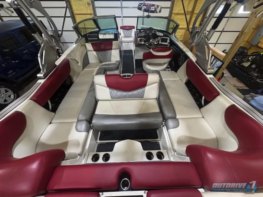 2015-mastercraft-x23-144553-image19.webp