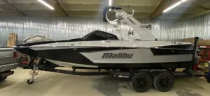 2020-malibu--wakesetter-23-mxz-144554-image0.webp