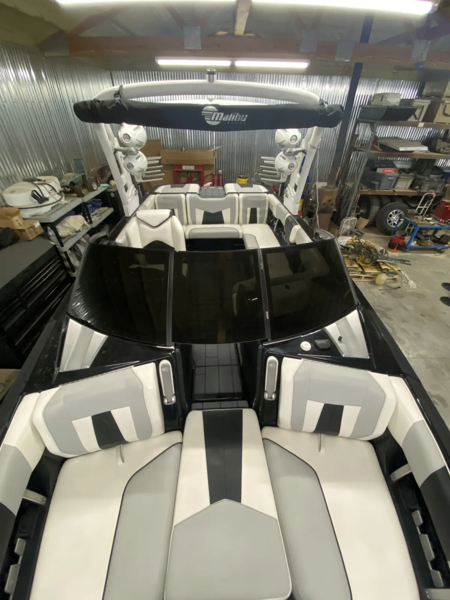 2020 Malibu Boats Wakesetter 23 MXZ