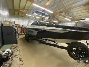 2020-malibu--wakesetter-23-mxz-144554-image23.webp