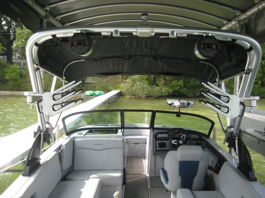 2023-mastercraft-nxt23-144565-image4.webp