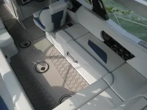 2023-mastercraft-nxt23-144565-image5.webp