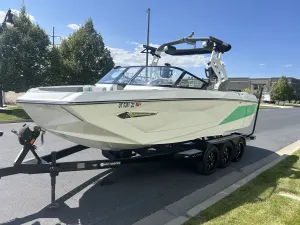 2021-nautique-g23-94832-image12.webp
