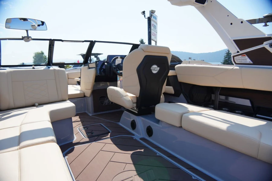 2027-malibu-wakesetter-23-lsv-144415-image19