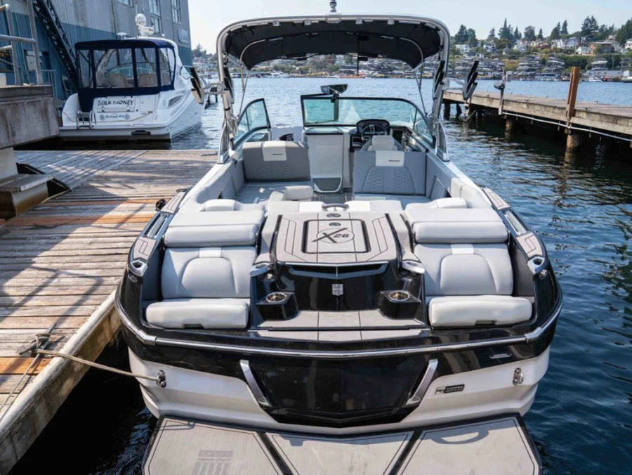 2022-mastercraft-x26-144570-image11