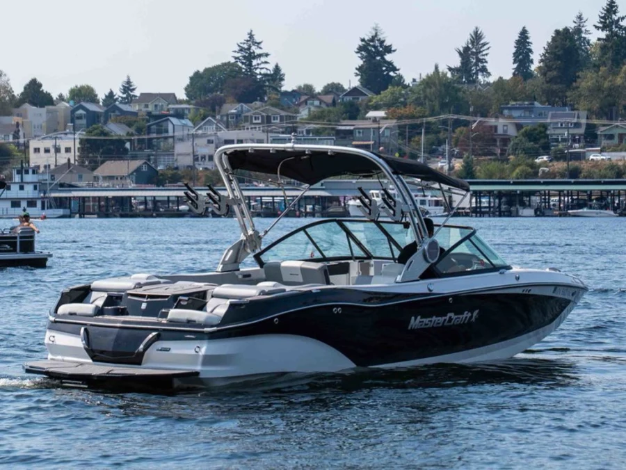 2022-mastercraft-x26-144570-image3