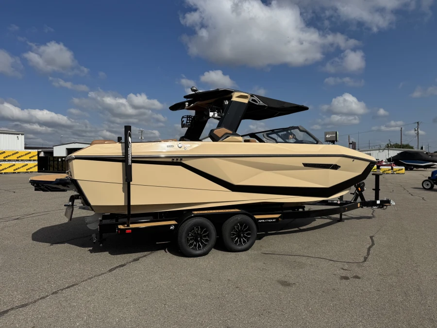 2027-nautique-g23-144574-image11