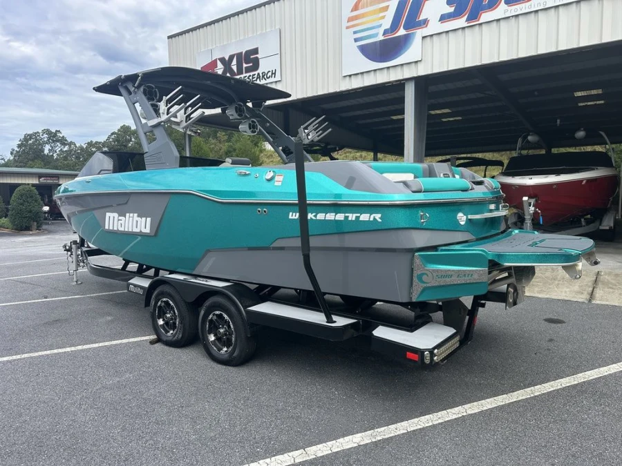 2020-malibu-wakesetter-25-lsv-144581-image3