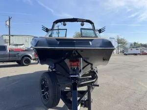 2027-mastercraft-nxt22-144582-image3