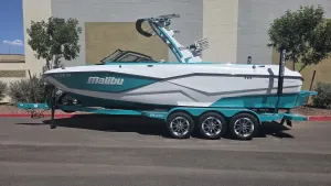 2022-malibu-wakesetter-25-lsv-144592-image1