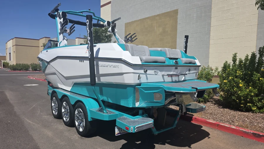 2022-malibu-wakesetter-25-lsv-144592-image2