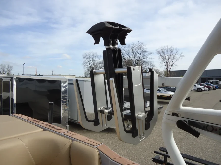 2022-moomba-max-144602-image6.webp