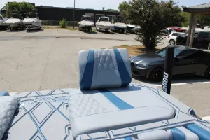 2027-malibu-m230-144615-image20.webp