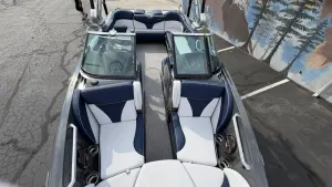 2018-mastercraft-x23-144620-image2.webp
