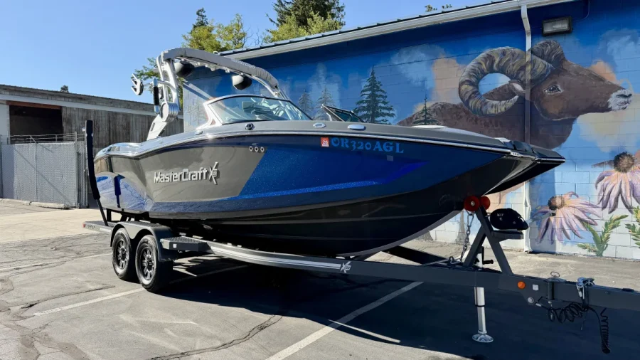 2018-mastercraft-x23-144620-image5.webp