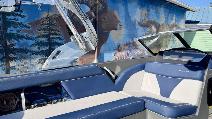 2018-mastercraft-x23-144620-image8.webp