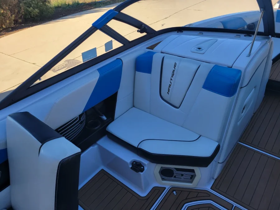 2015-nautique-g23-144621-image18.webp