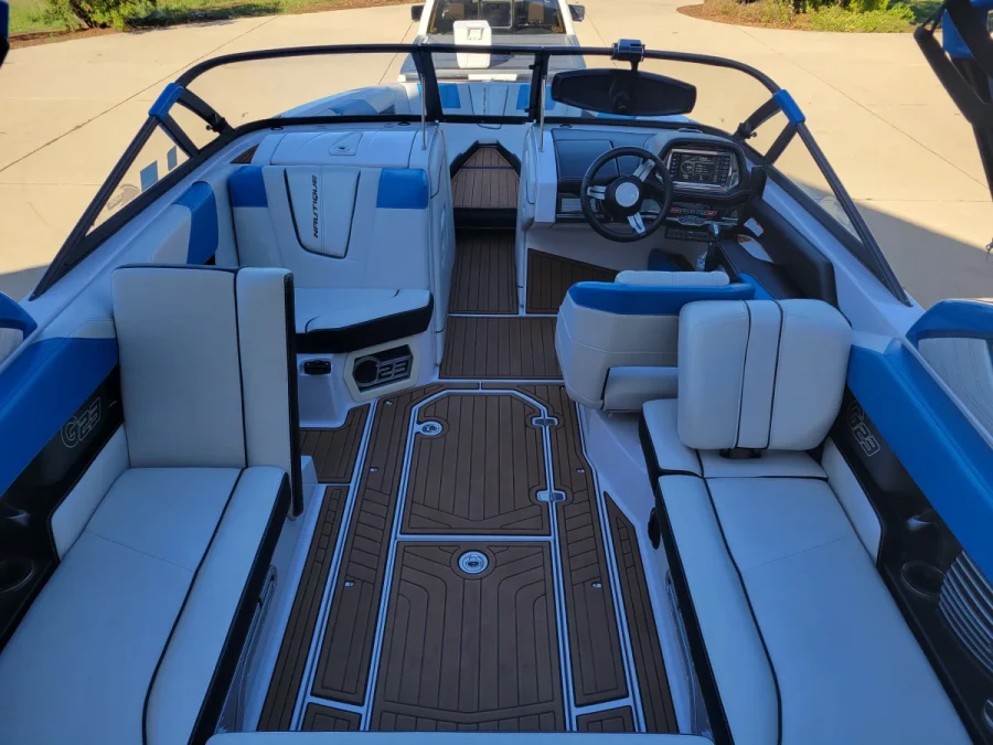 2015-nautique-g23-144621-image21.webp