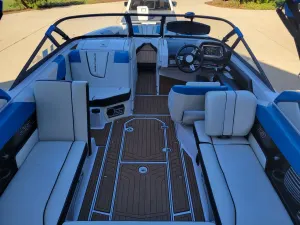 2015-nautique-g23-144621-image21.webp