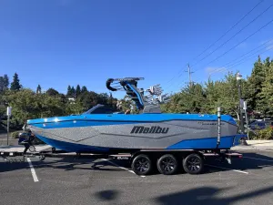 2025-malibu-wakesetter-25-lsv-144625-image0.webp