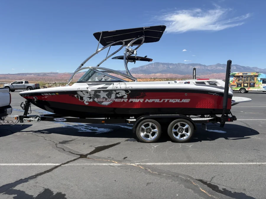 2008-nautique-super-air-nautique-210-144636-image8.webp