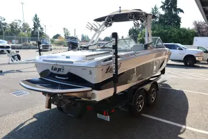 2020-tige-r20-144639-image7.webp